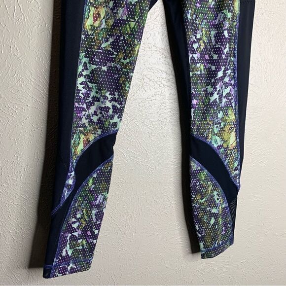 Lululemon Inspire Tight full On Luxtreme Mesh Floral Sport White Multi Black - Picture 5 of 13